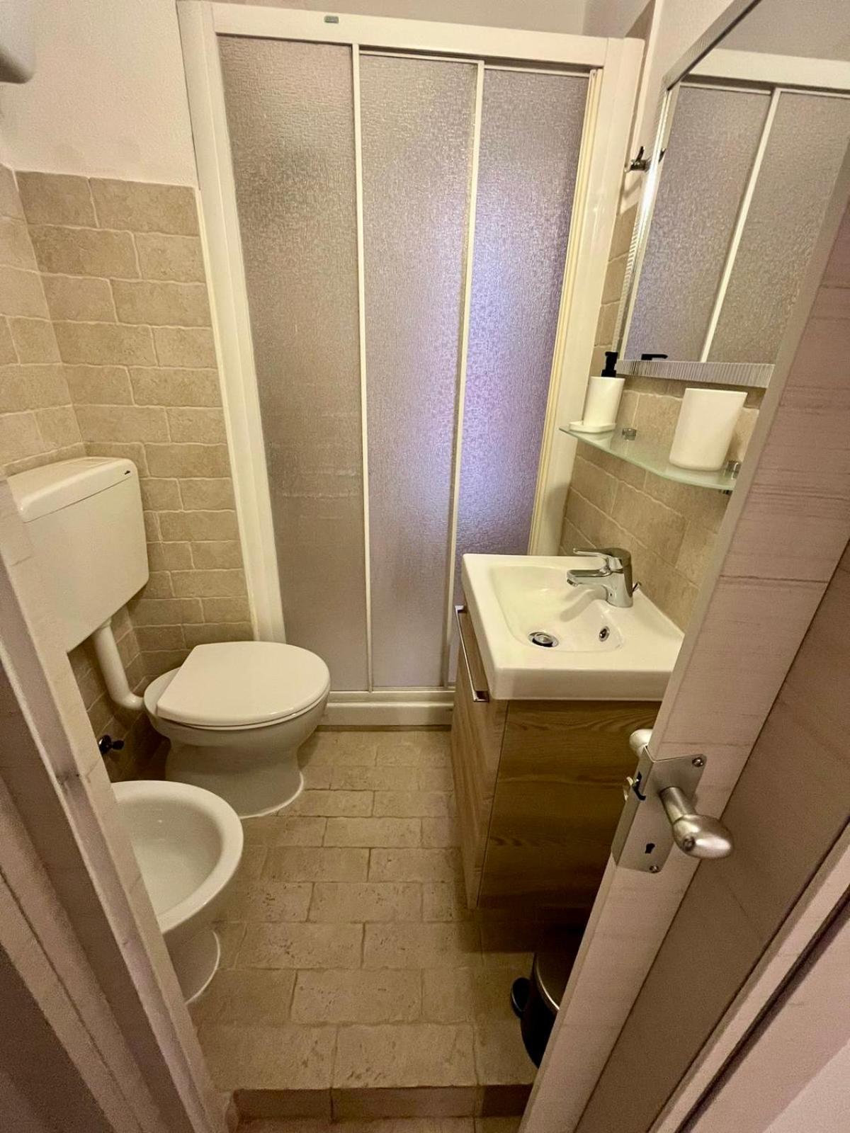 La Conchiglia Apartment Леричи Екстериор снимка